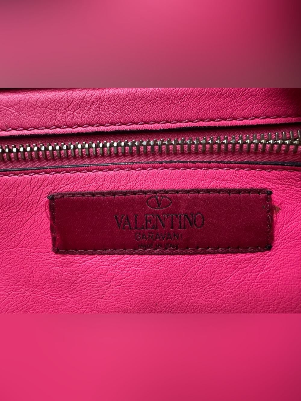 Valentino Garavani Rockstud  Small Leather Tote Bag Pink - Picture 12 of 15
